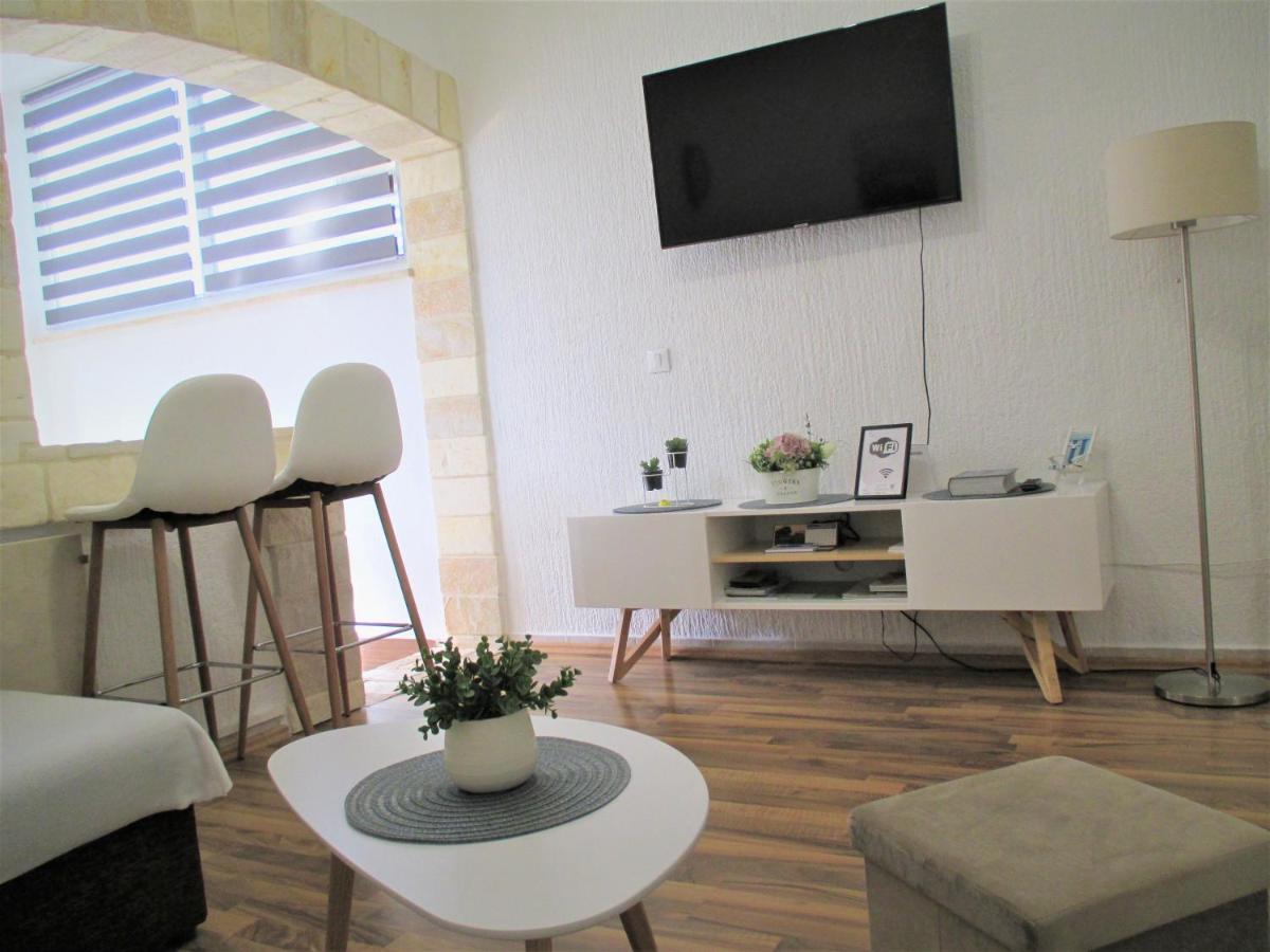 ורסאר Family Apartment Romina מראה חיצוני תמונה